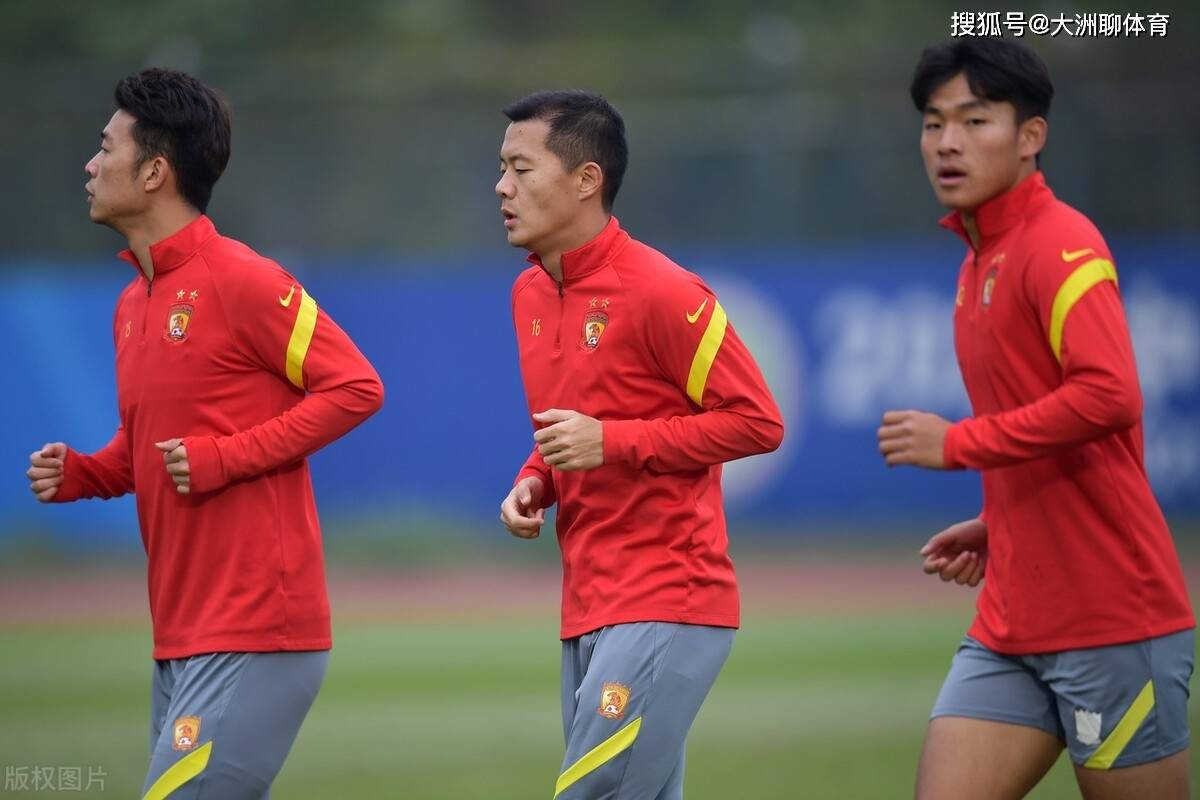 加时末段浙江稠州调整名单以备中超,内部沟通环节打磨,压力陡增,年轻球员得到机会的简单介绍 加时末段浙江稠州调整名单以备中超,内部沟通环节打磨,压力陡增,年轻球员得到机会的简单介绍