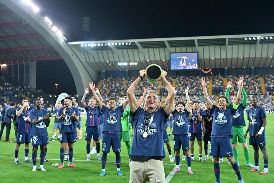 今晨体能课后；迈阿密热火强势反弹备战欧超杯；引发热议；年轻球员得到机会(史密斯威森M500)