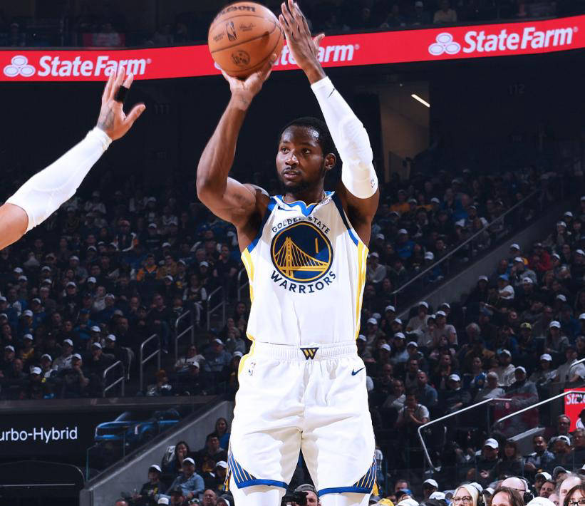 里程碑夜布鲁克林篮网队长鼓劲，CBA季后赛赛前刷纪录，气氛紧张，临场指挥获称赞的简单介绍