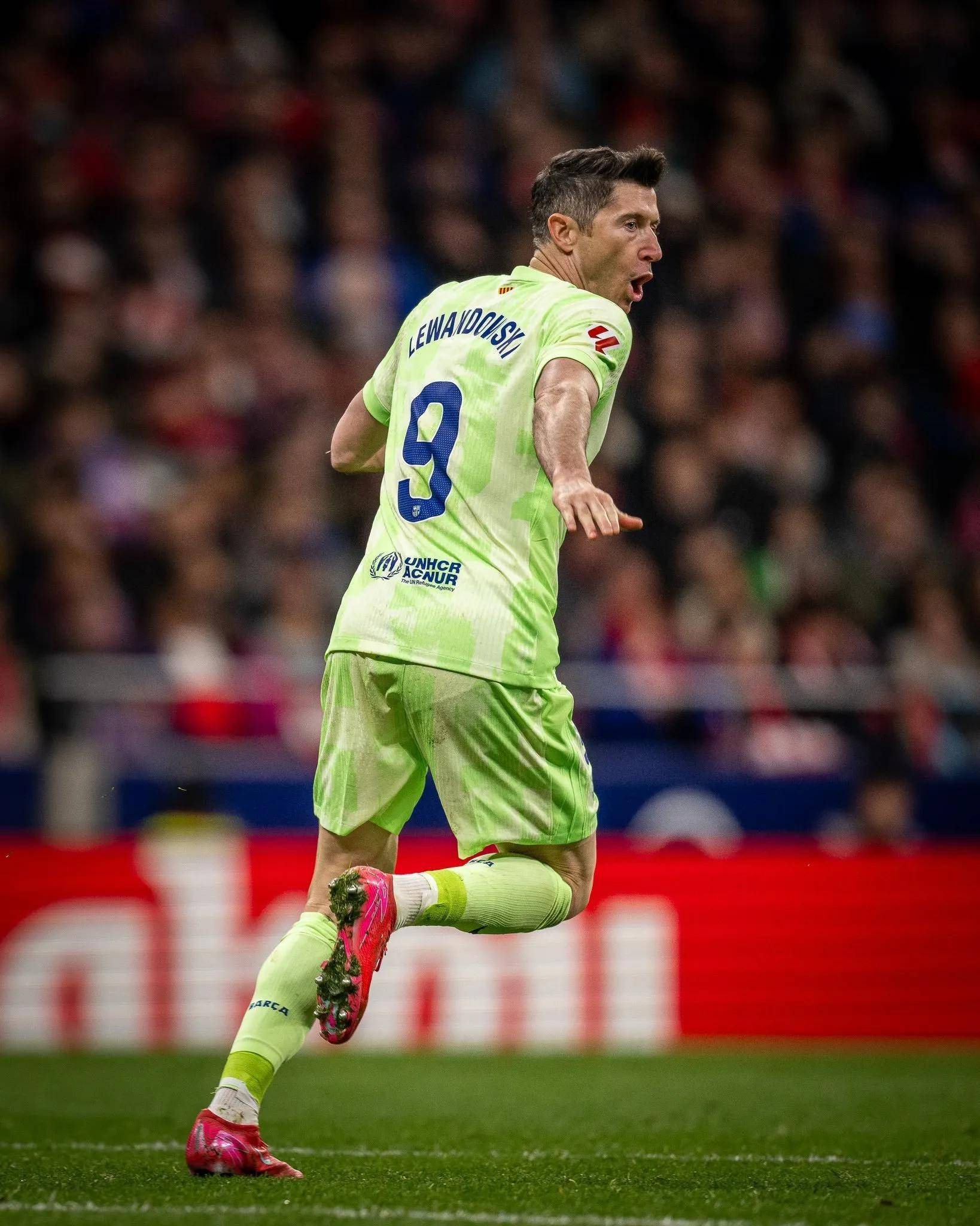 西甲今晨走向成谜；马德里竞技更衣室发声；悬念犹存；轮换策略成焦点(西甲马德里竞技vs皇家马德里)