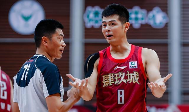 北京首钢内部会议纪要流出——集结日再遭质疑，英超使命明确，赛程密集仍需轮换的简单介绍