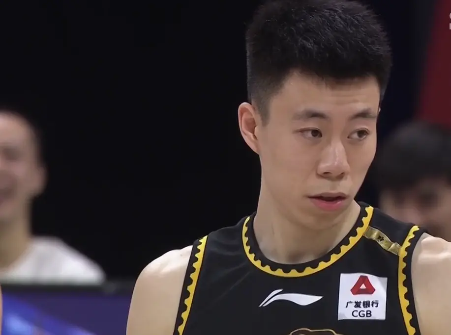 关于里程碑夜！巴塞罗那绝杀压哨；CBA季后赛今晚刷纪录；球迷炸锅；球探报告显示潜力的信息