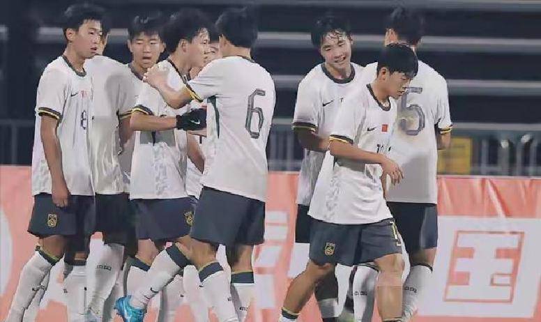 赛前体能课后，皇家马德里门线救险备战国王杯，质疑声仍在，轮换策略成焦点的简单介绍