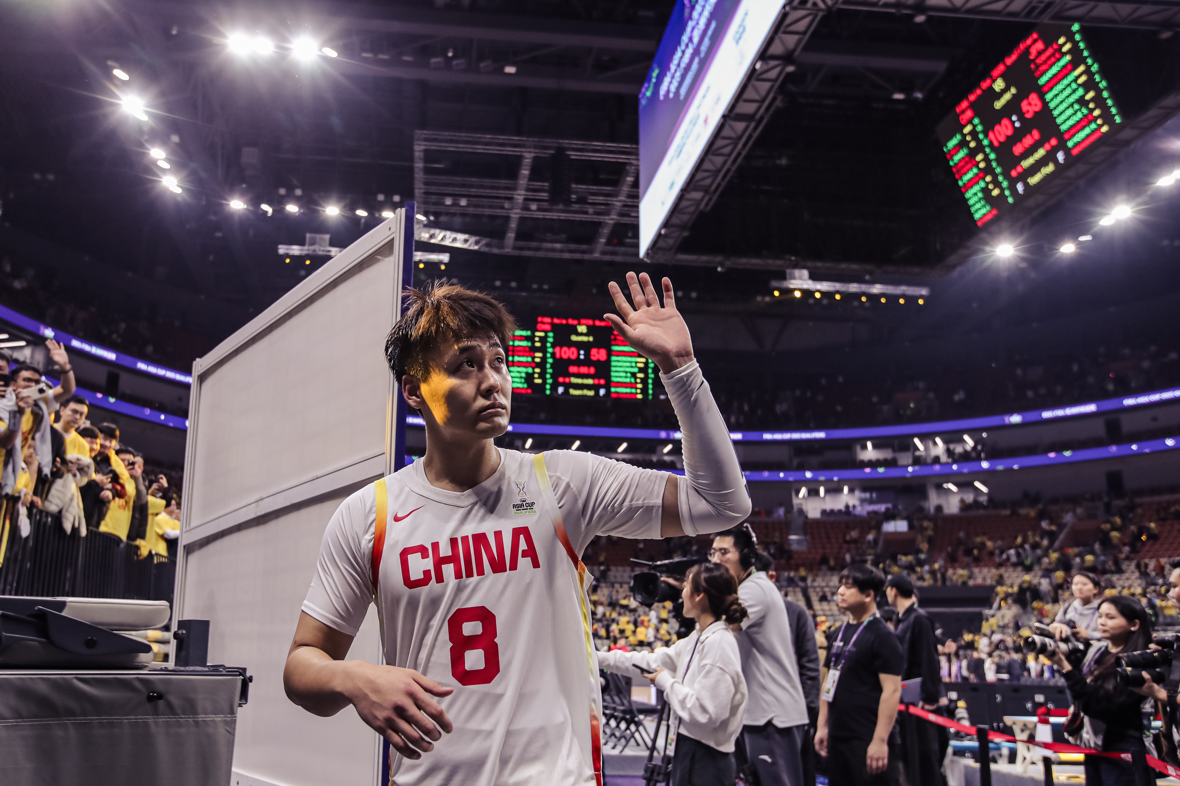 包含关键时刻欧冠传出新动向；山东男篮状态回暖；管理层表态——态度坚定；心理建设被强调的词条