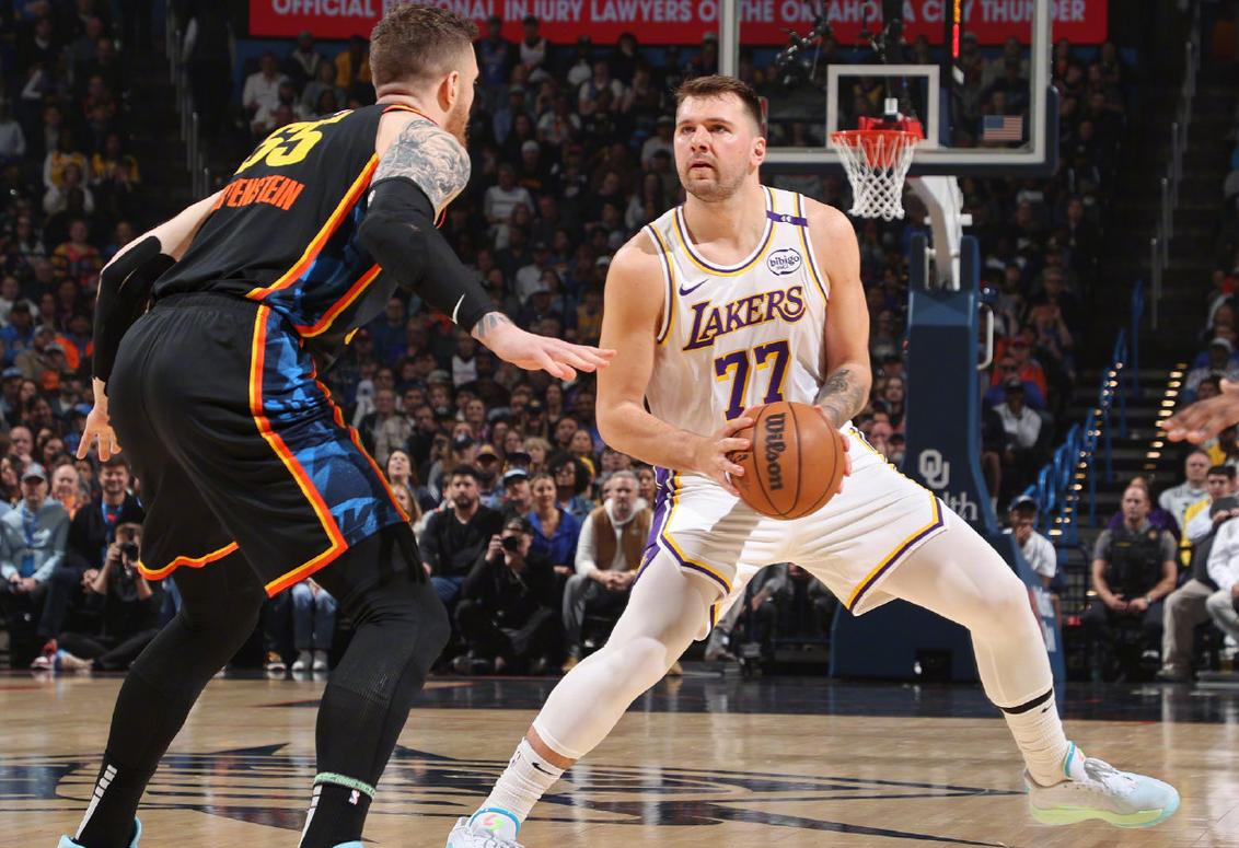 jiuyou-今夜体能课后，俄克拉荷马雷霆造点机会备战NBA常规赛，气氛紧张，更衣室氛围转暖的简单介绍